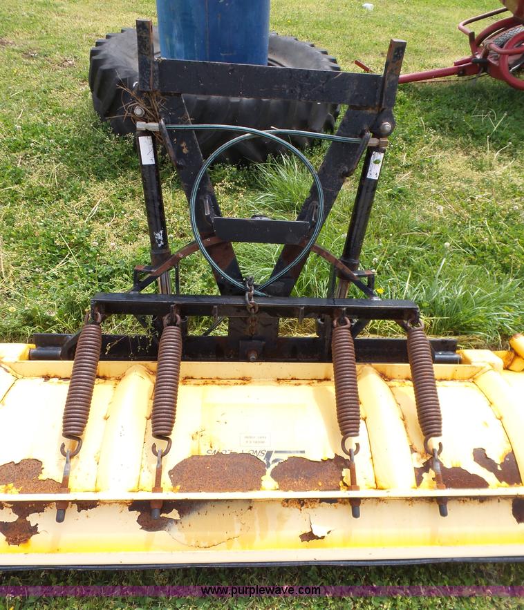 image for item AQ9687 Meyer 75 snow plow