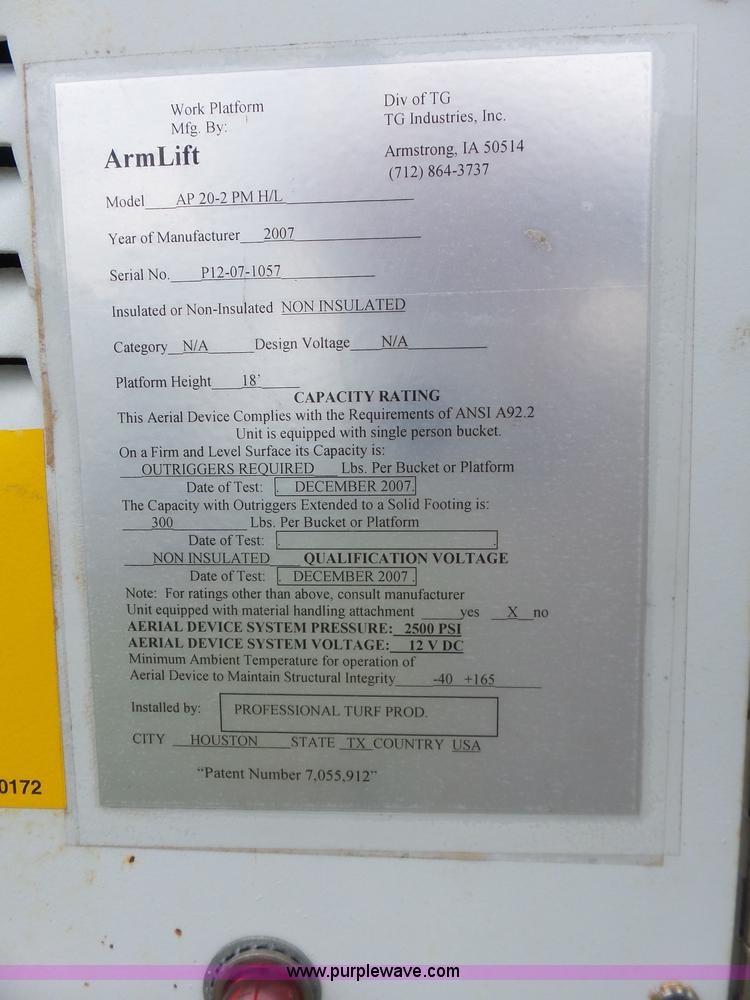 image for item AQ9690 2007 Armlift aerial lift