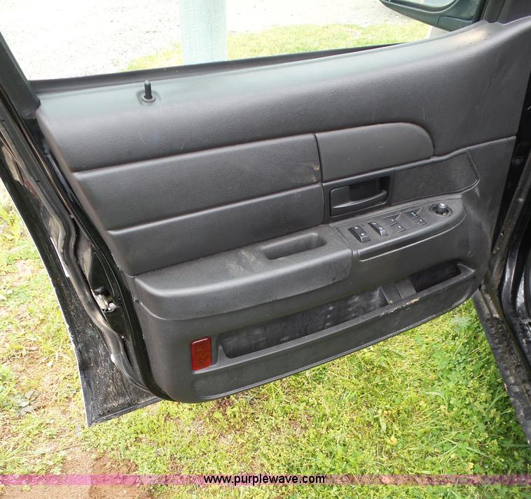 image for item AQ9691 2009 Ford Crown Victoria Police Interceptor