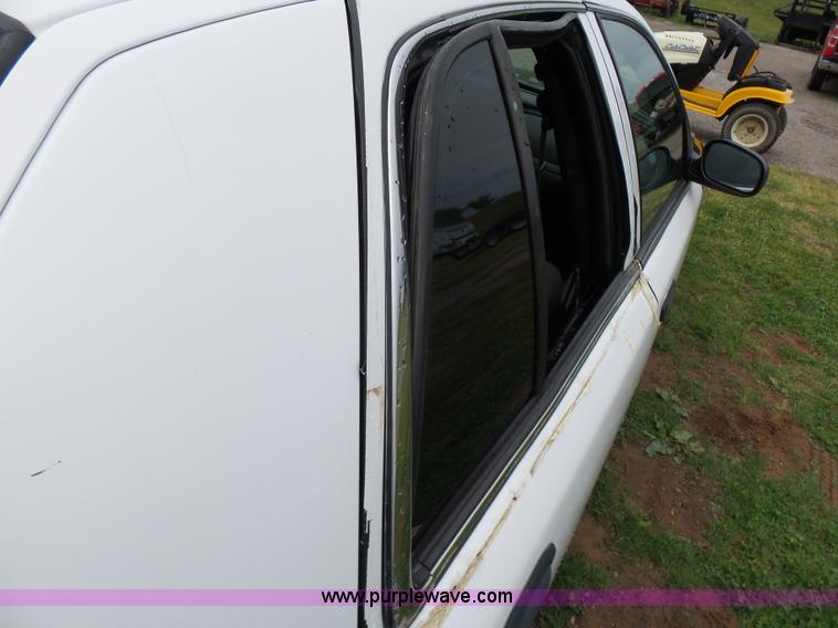 image for item AQ9691 2009 Ford Crown Victoria Police Interceptor