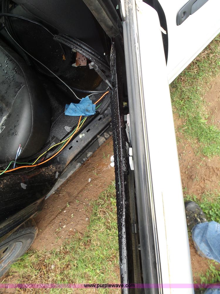 image for item AQ9691 2009 Ford Crown Victoria Police Interceptor