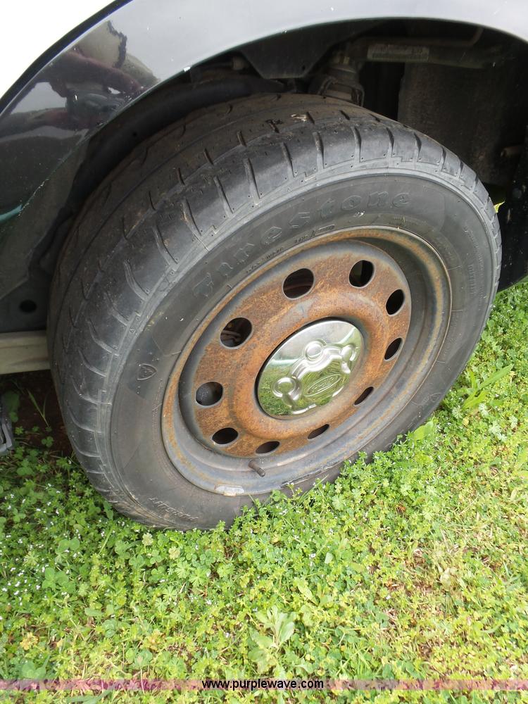 image for item AQ9691 2009 Ford Crown Victoria Police Interceptor