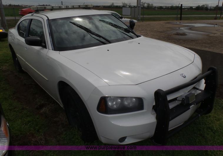 image for item AQ9692 2007 Dodge Charger SE