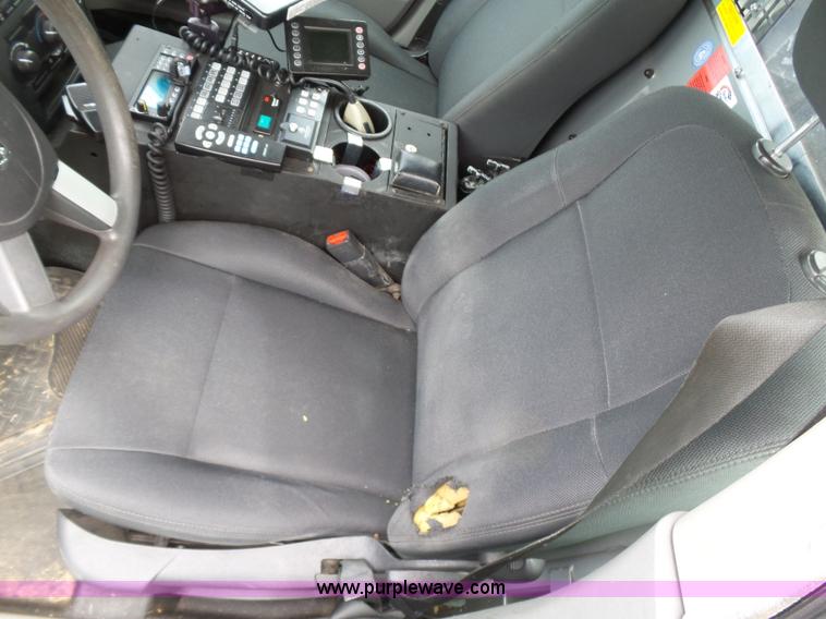 image for item AQ9692 2007 Dodge Charger SE