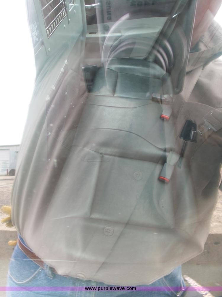 image for item AQ9692 2007 Dodge Charger SE