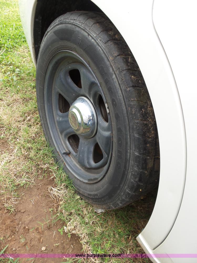 image for item AQ9692 2007 Dodge Charger SE