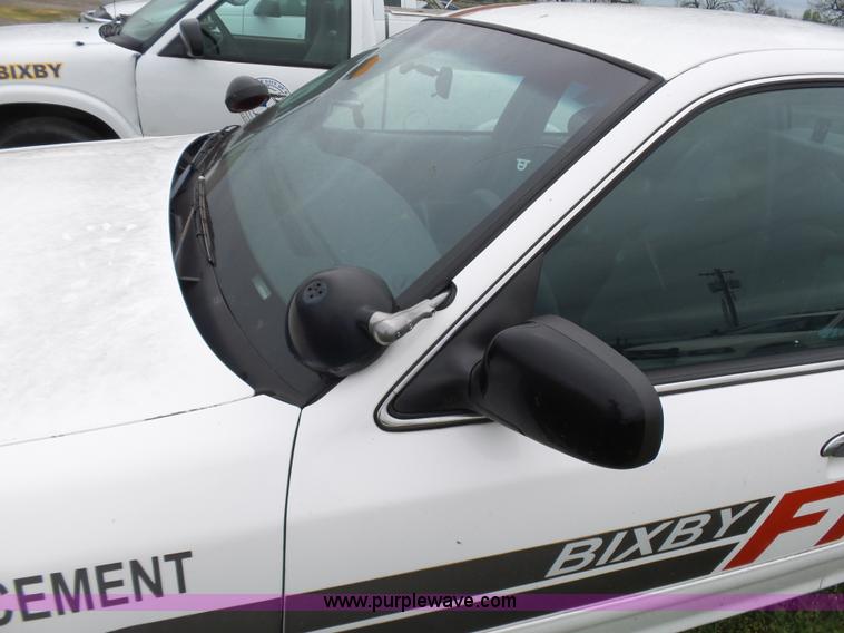 image for item AQ9696 1998 Ford Crown Victoria Police Interceptor