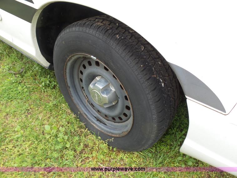 image for item AQ9696 1998 Ford Crown Victoria Police Interceptor