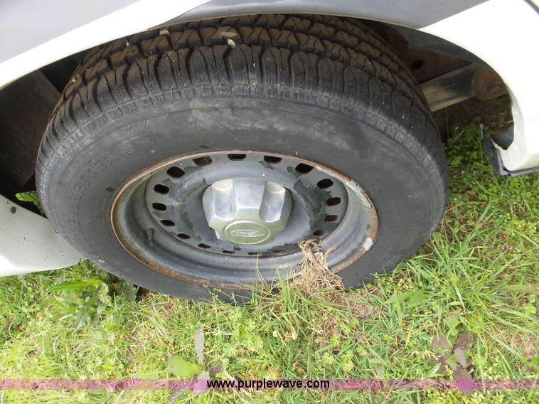 image for item AQ9696 1998 Ford Crown Victoria Police Interceptor