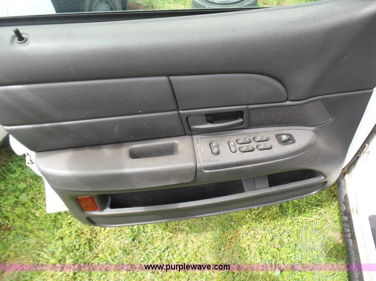 image for item AQ9697 2005 Ford Crown Victoria Police Interceptor