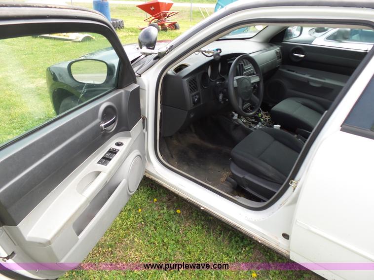 image for item AQ9698 2007 Dodge Charger