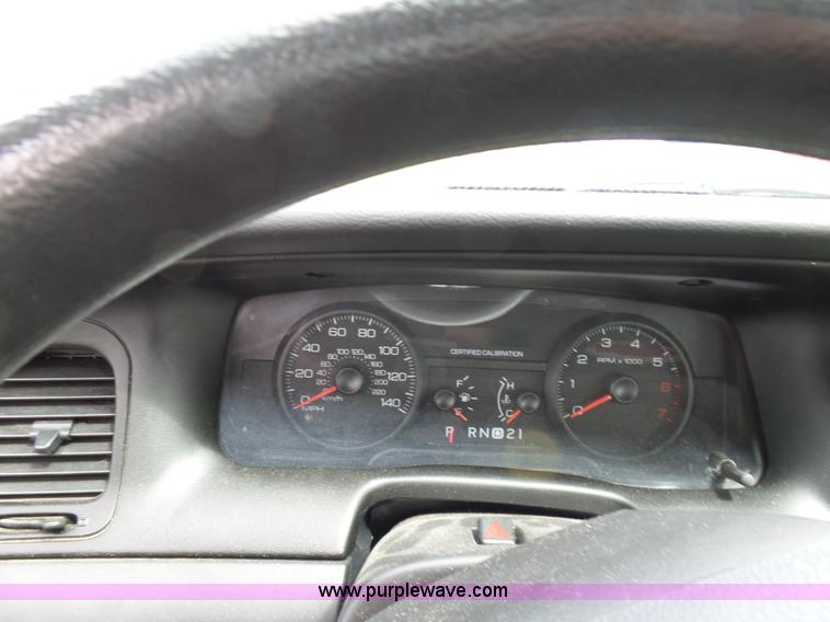 image for item AQ9699 2009 Ford Crown Victoria Police Interceptor