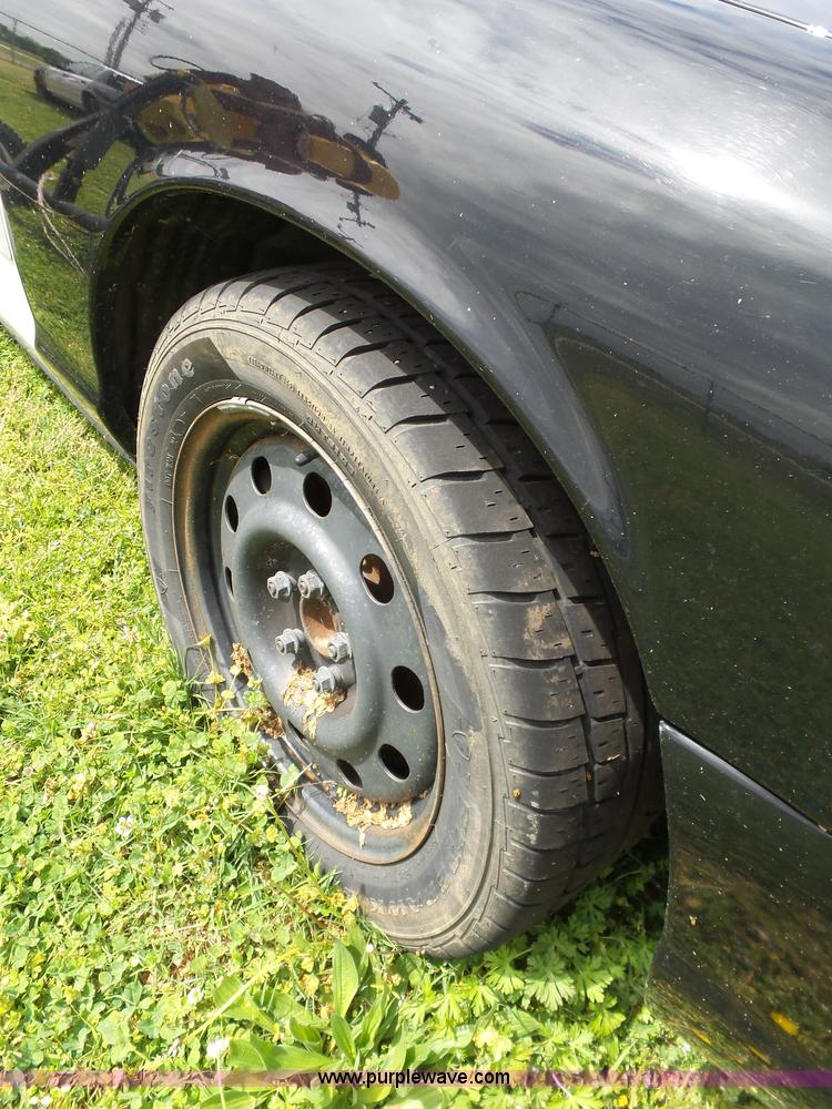 image for item AQ9699 2009 Ford Crown Victoria Police Interceptor