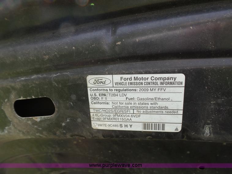 image for item AQ9699 2009 Ford Crown Victoria Police Interceptor