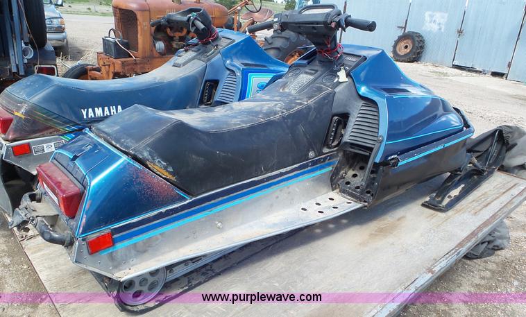 image for item AV9764 Yamaha SS440 snow mobile