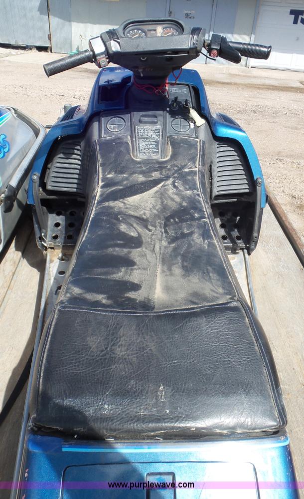 image for item AV9764 Yamaha SS440 snow mobile