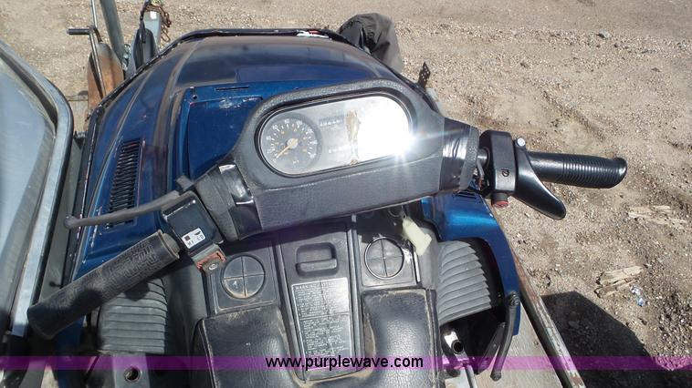 image for item AV9764 Yamaha SS440 snow mobile