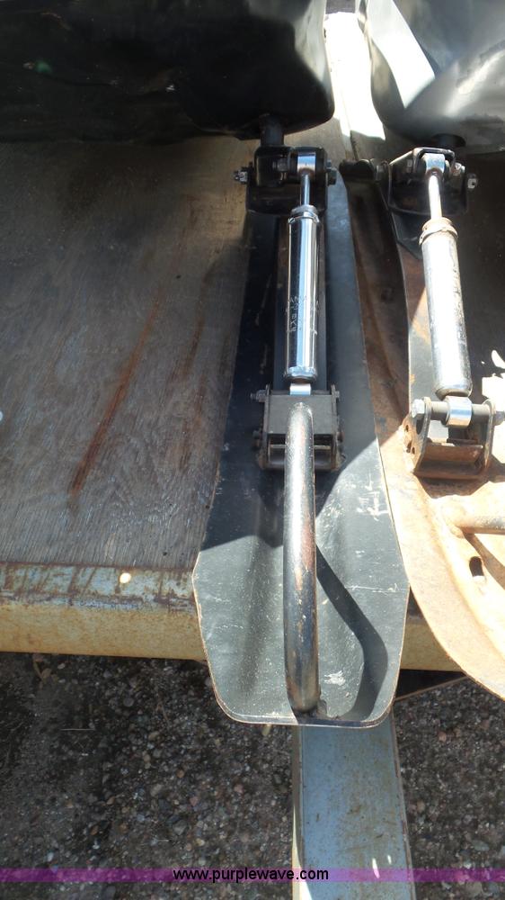 image for item AV9764 Yamaha SS440 snow mobile