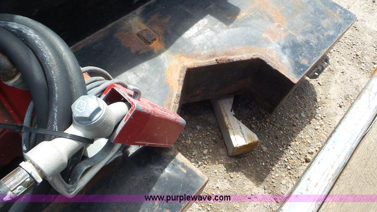 image for item AV9765 Fuel tank