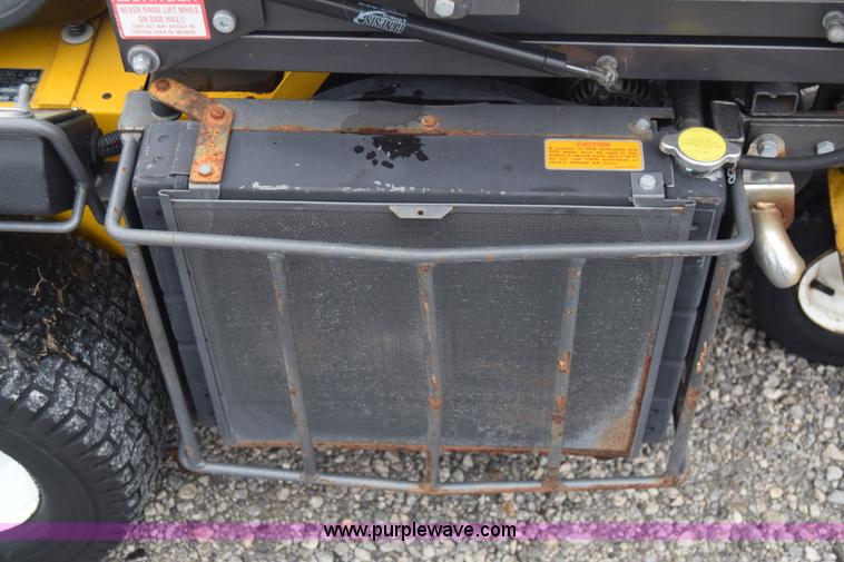 image for item BF9979 2000 Walker MDDGHS lawn mower