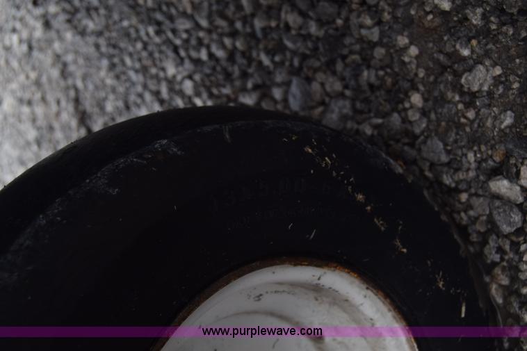 image for item BF9979 2000 Walker MDDGHS lawn mower