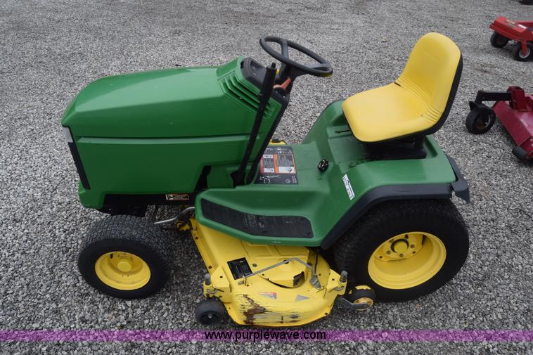 image for item BF9980 John Deere lawn mower