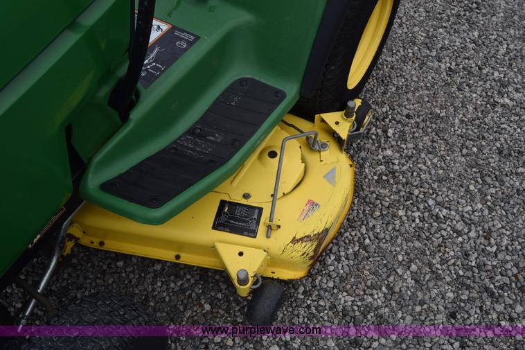 image for item BF9980 John Deere lawn mower