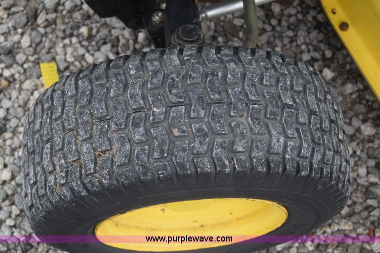 image for item BF9980 John Deere lawn mower