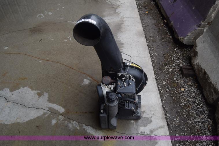 image for item BF9981 John Deere blower gas engine assembly