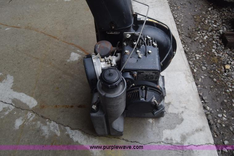 image for item BF9981 John Deere blower gas engine assembly