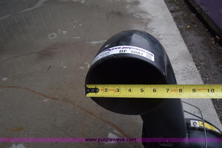 image for item BF9981 John Deere blower gas engine assembly