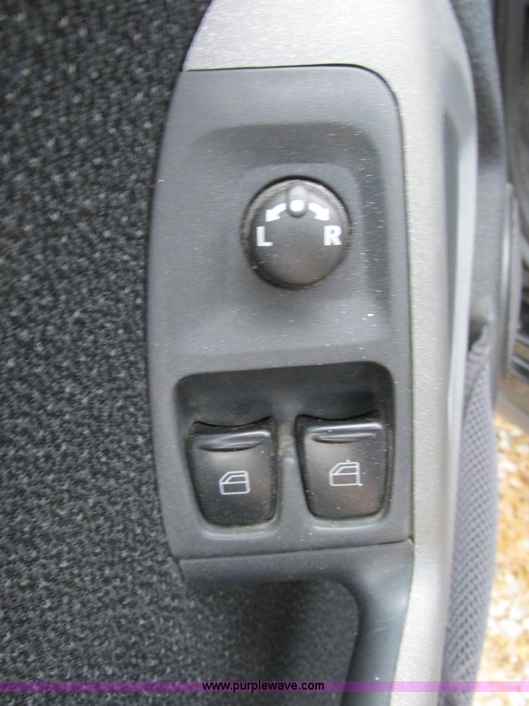 image for item BG9058 2009 Smart Fortwo Passion Cabriolet convertible