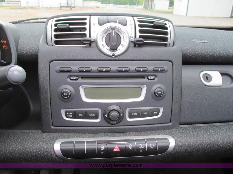 image for item BG9058 2009 Smart Fortwo Passion Cabriolet convertible