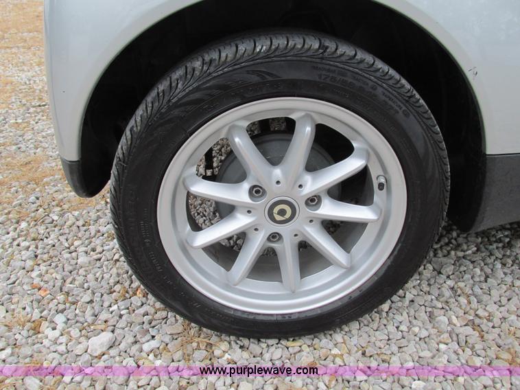 image for item BG9058 2009 Smart Fortwo Passion Cabriolet convertible