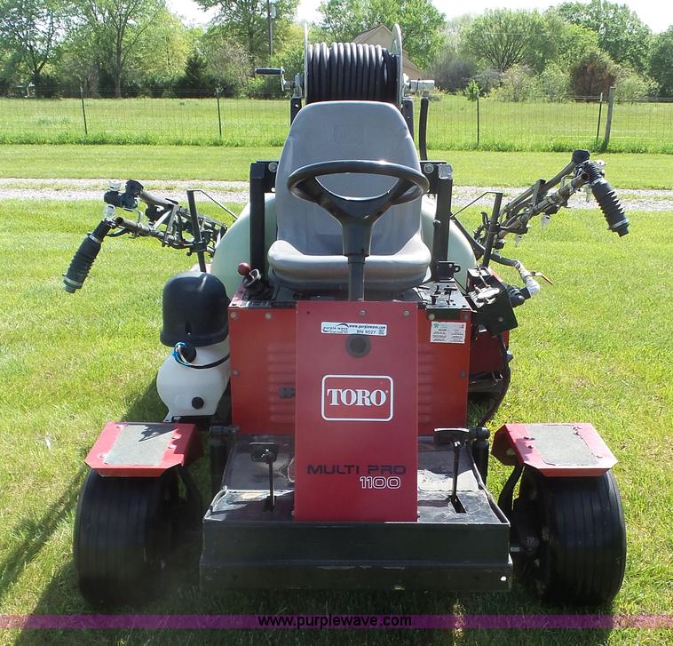 image for item BN9527 1998 Toro 1100 Multipro sprayer