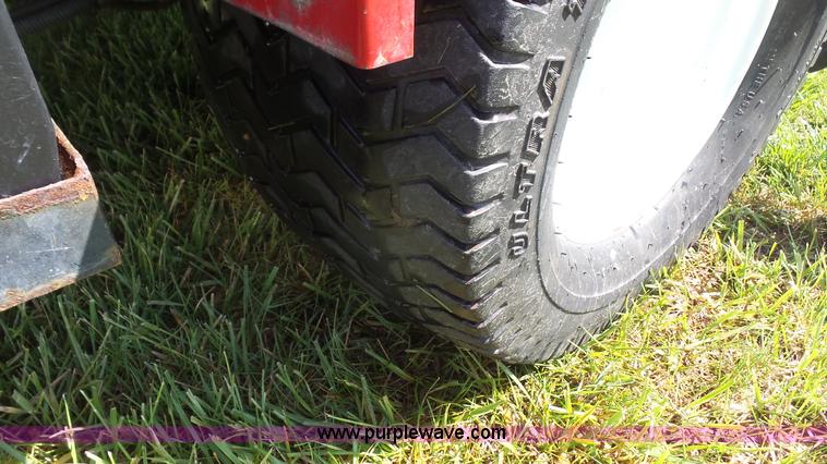 image for item BN9527 1998 Toro 1100 Multipro sprayer