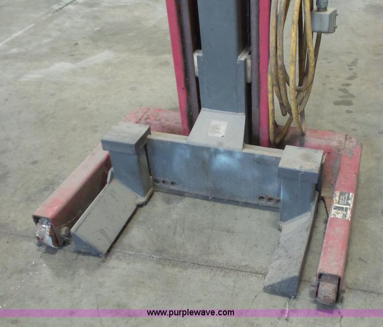 image for item BN9528 (4) rotary lifts