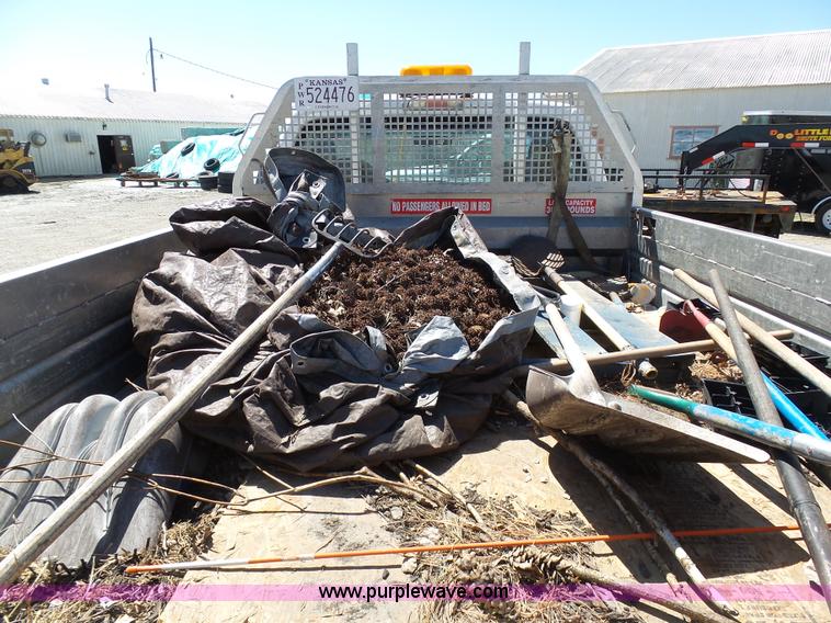 image for item BS9724 2008 Ford F350 Super Duty flatbed pickup truck