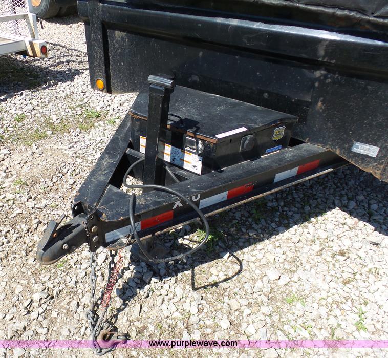 image for item BS9727 2013 Load Trail dump trailer