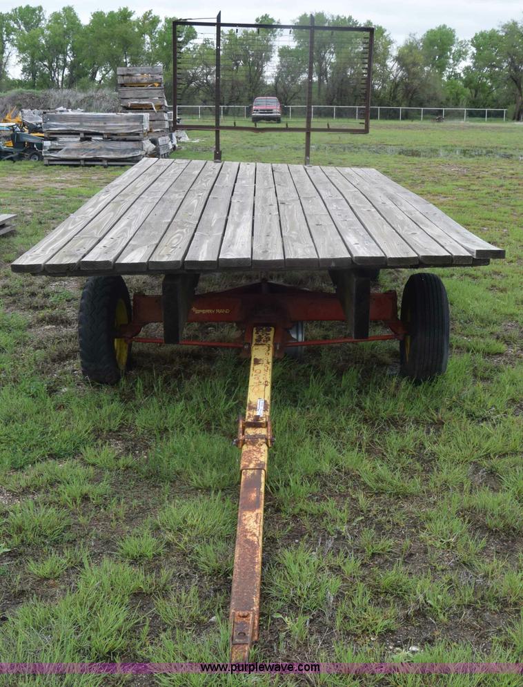 image for item BW9420 Hay wagon