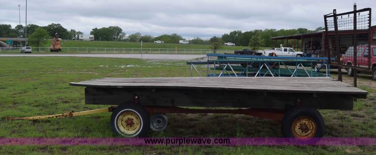 image for item BW9420 Hay wagon