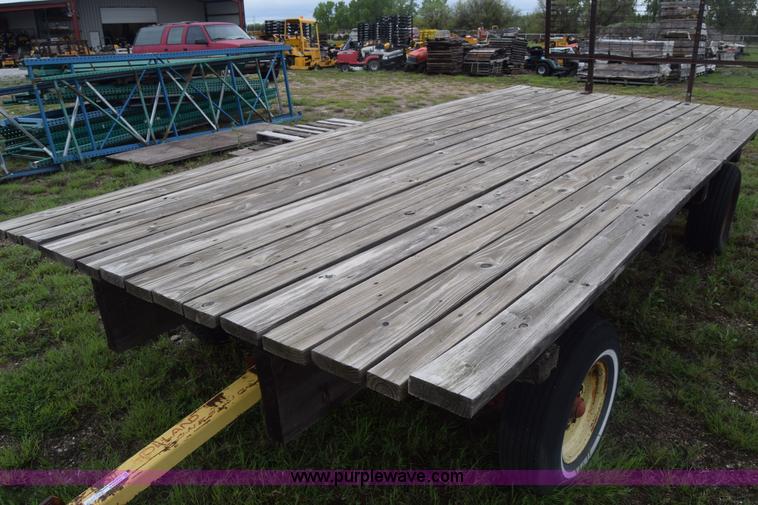 image for item BW9420 Hay wagon