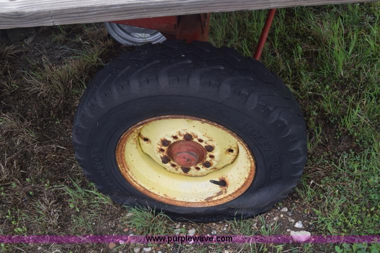 image for item BW9420 Hay wagon