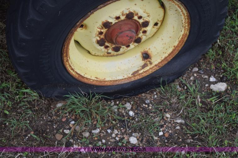 image for item BW9420 Hay wagon
