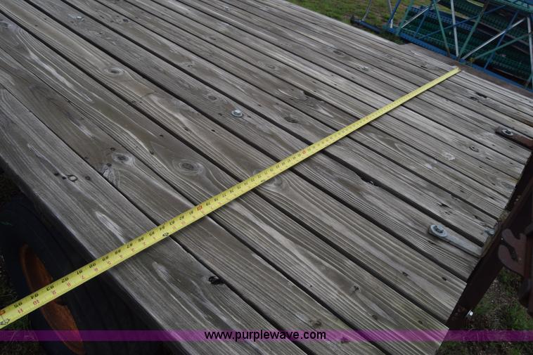 image for item BW9420 Hay wagon