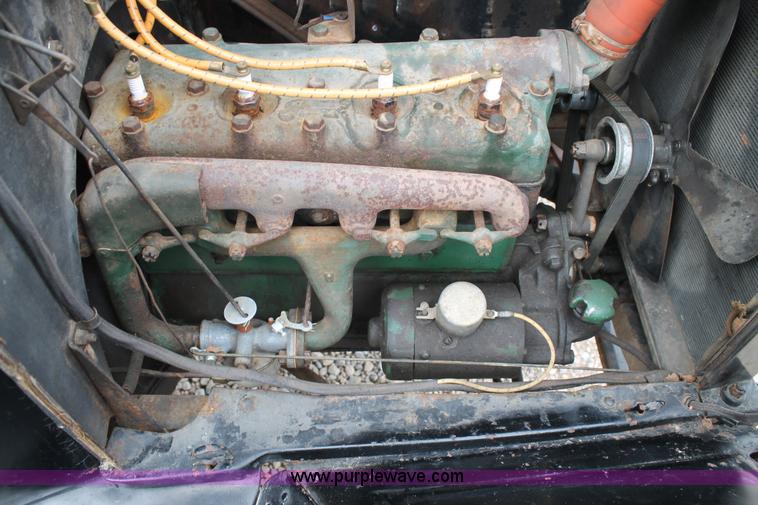 image for item BZ9085 1925 Ford Model T