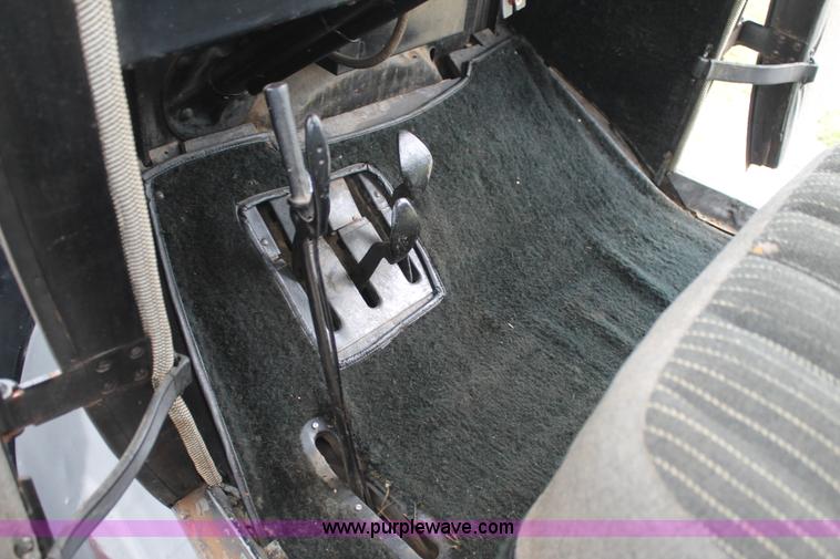 image for item BZ9085 1925 Ford Model T