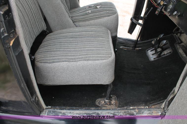 image for item BZ9085 1925 Ford Model T