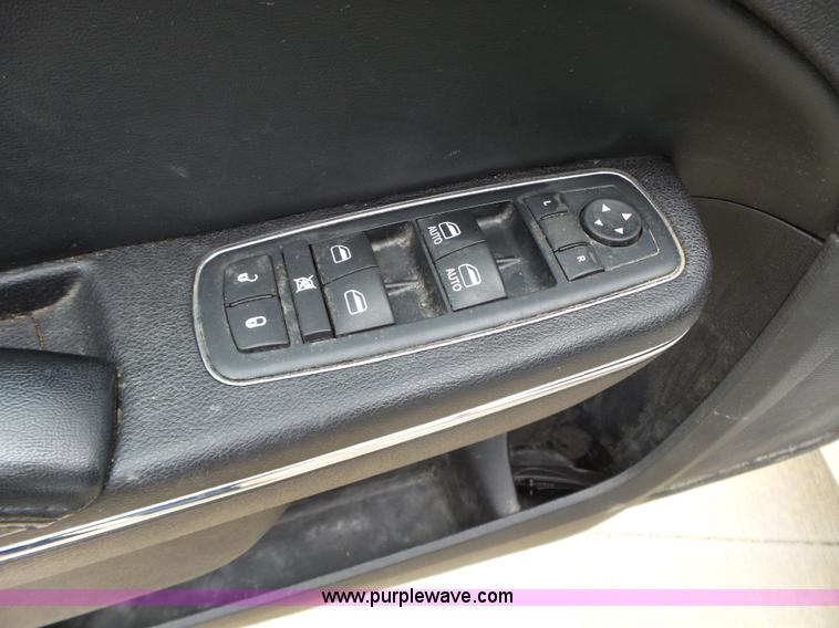 image for item BZ9504 2011 Dodge Charger Police