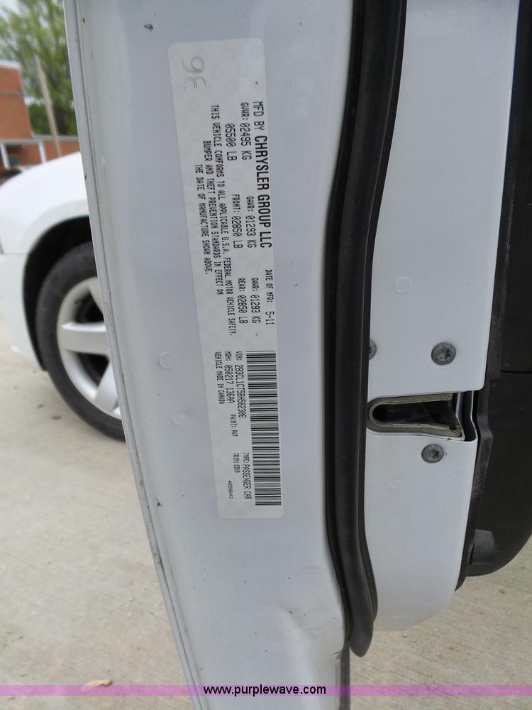 image for item BZ9504 2011 Dodge Charger Police